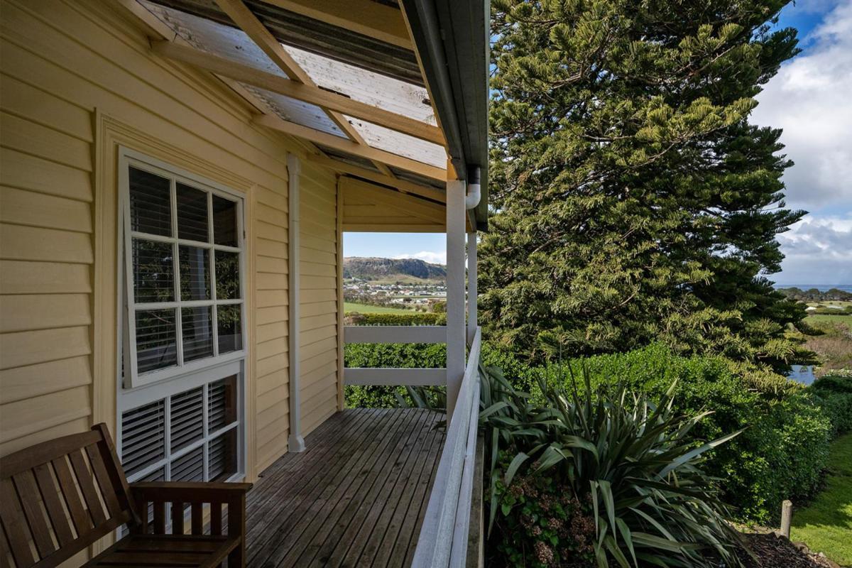 Seaview Motel